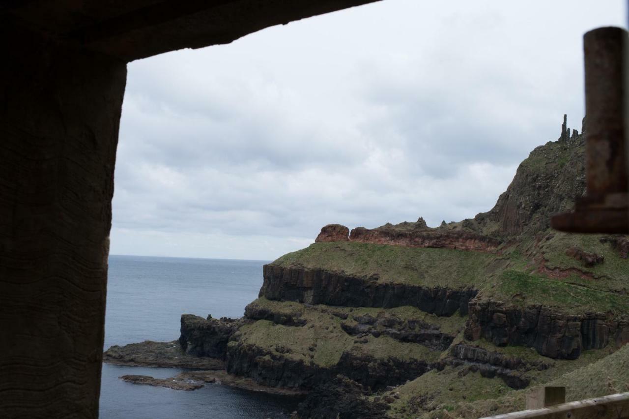 Manor House Rathlin Island Hotel Ballycastle Buitenkant foto