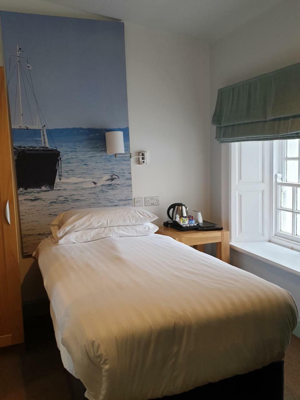 Manor House Rathlin Island Hotel Ballycastle Buitenkant foto