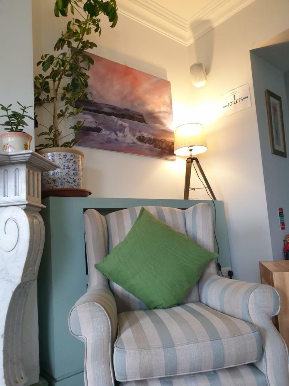 Manor House Rathlin Island Hotel Ballycastle Buitenkant foto